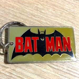 1982 DC Comics Batman Metal Enamel Keychain Gift Creations